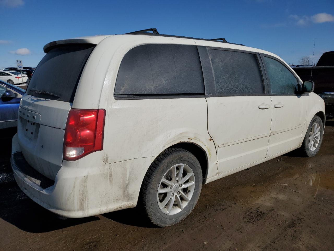 2013 Dodge Caravan VIN 2C4RDGBG7DR702455 Copart auction photo, hail / side damage thumbnail 3