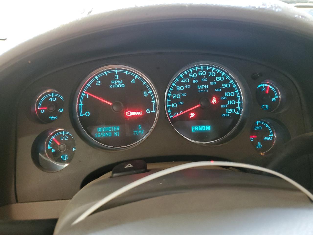 2014 Chevrolet Suburban VIN 1GNSCJE07ER140989 Copart auction photo, front end / minor dent/scratches damage thumbnail 9