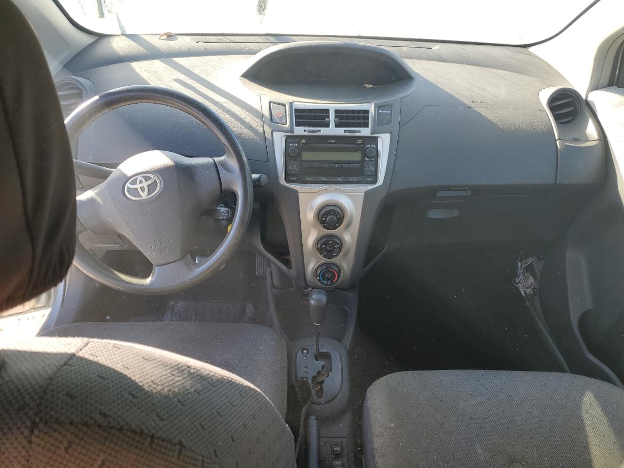 2010 Toyota Yaris VIN JTDJT4K37A5305493 Copart auction photo, mechanical / normal wear damage thumbnail 8