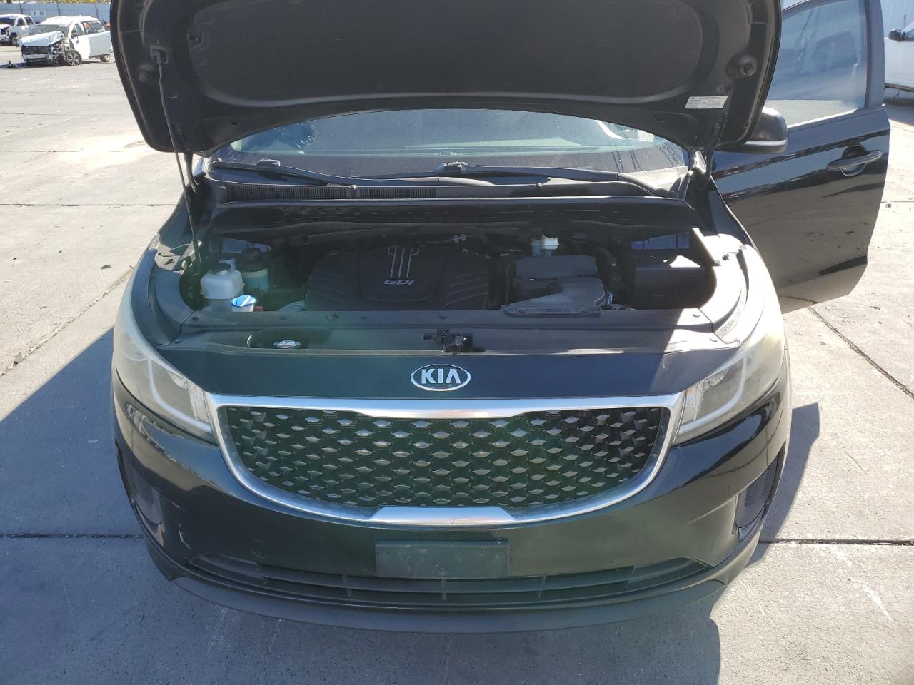 2015 KIA Sedona VIN KNDMB5C15F6058978 Copart auction photo, minor dent/scratches damage thumbnail 12