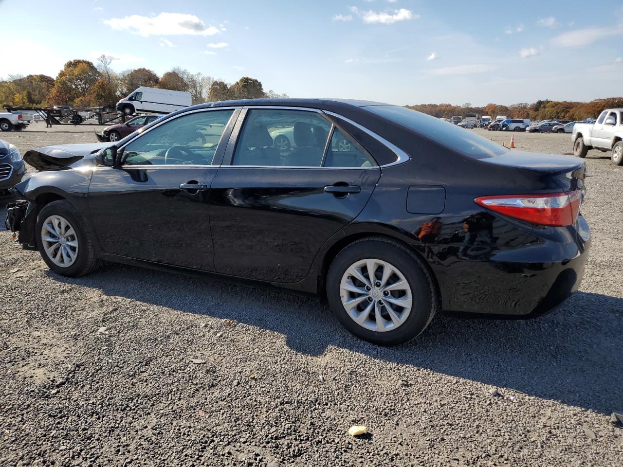 2015 Toyota Camry VIN 4T4BF1FK0FR480968 Copart auction photo, front end / rear end damage thumbnail 2