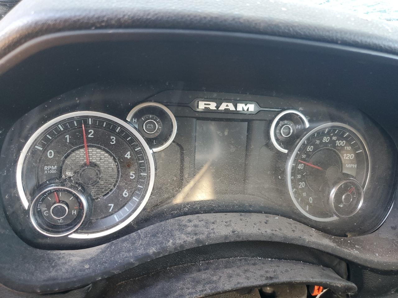 2019 RAM 2500 VIN 3C6UR5CJ7KG668960 Copart auction photo, all over damage thumbnail 9