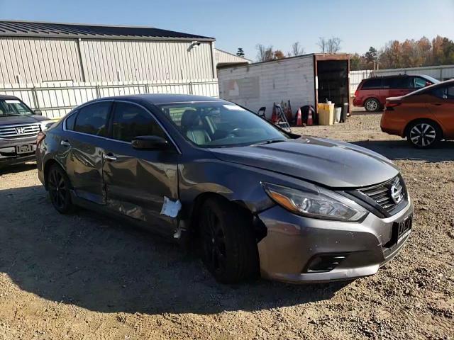 2018 Nissan Altima VIN 1N4AL3AP0JC298516 Copart auction photo, side / front end damage thumbnail 11