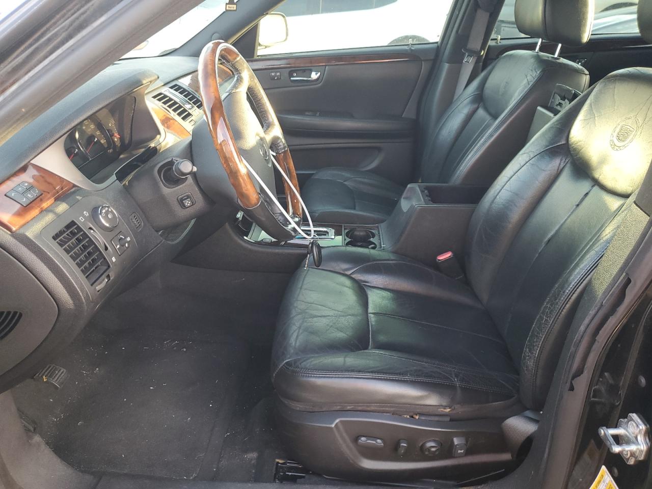 2006 Cadillac DTS VIN 1G6KD57Y46U200888 Copart auction photo, normal wear damage thumbnail 7