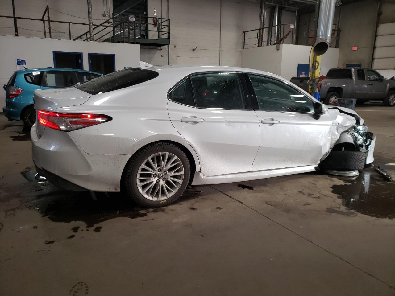 2020 Toyota Camry VIN 4T1F31AK6LU532353 Copart auction photo, front end / side damage thumbnail 3