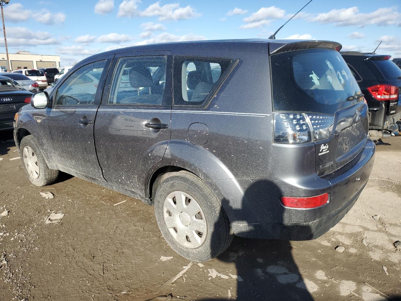 2007 Mitsubishi Outlander VIN JA4MS31X97U004599 Copart auction photo, front end / minor dent/scratches damage thumbnail 2