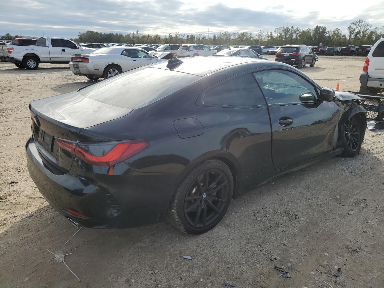 2022 BMW 4er VIN WBA53AP05NCJ14989 Copart auction photo, front end / side damage thumbnail 3
