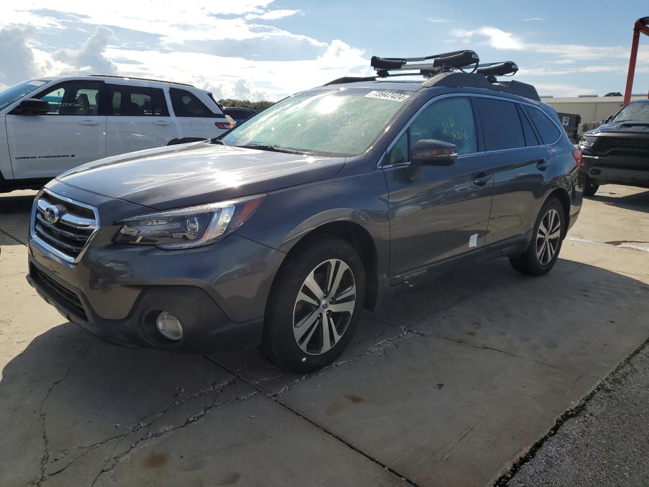 2018 Subaru Outback VIN 4S4BSANC6J3237292