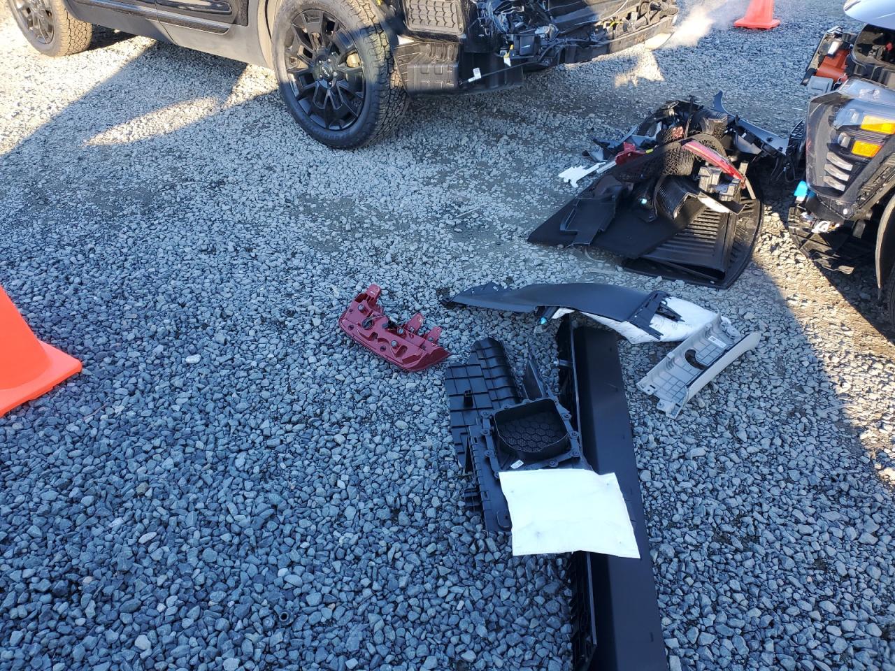 2022 KIA Telluride VIN 5XYP5DHC7NG307821 Copart auction photo, rear end damage thumbnail 13