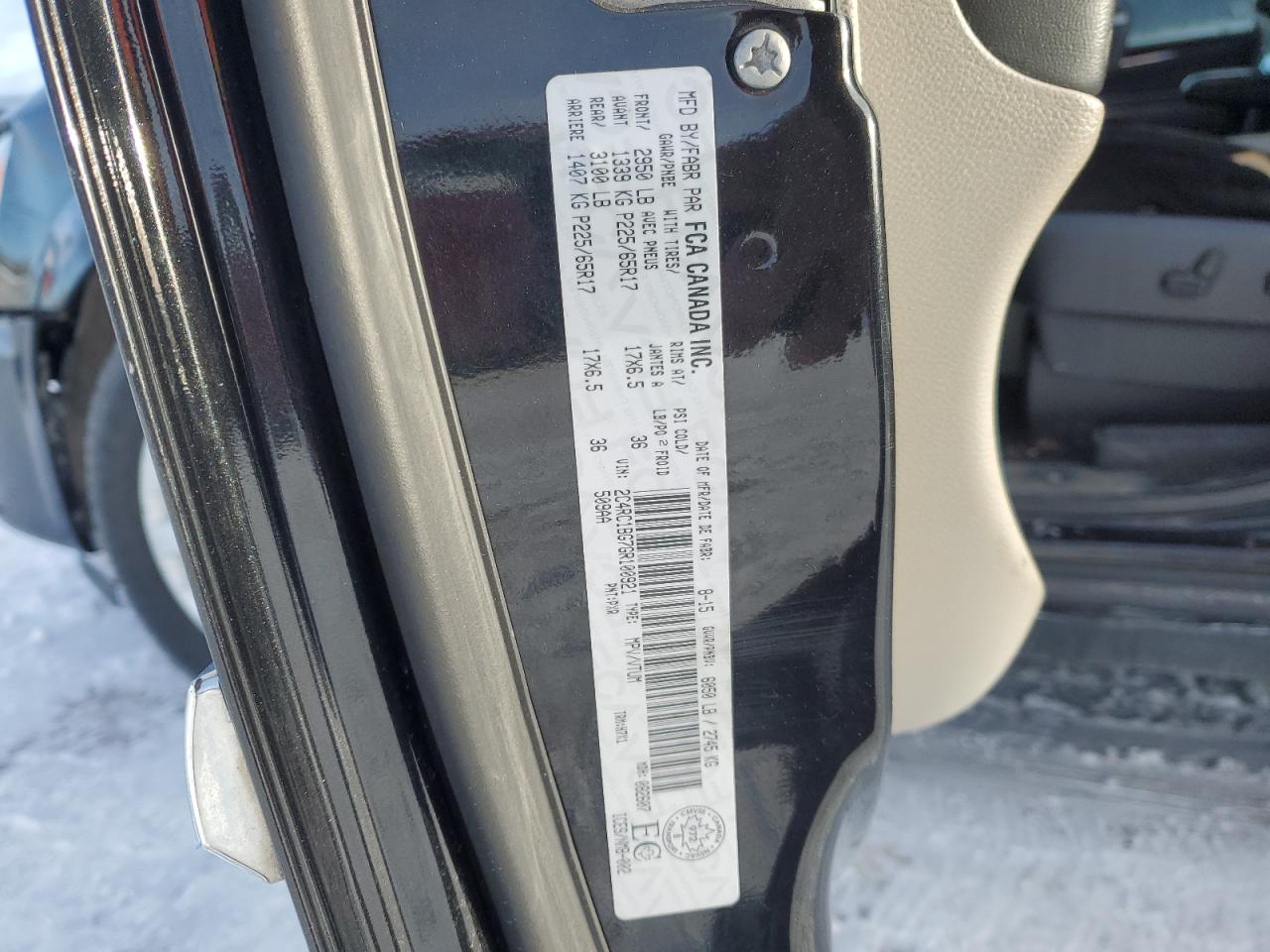 2016 Chrysler Town & Country VIN 2C4RC1BG7GR100921 Copart auction photo, front end / minor dent/scratches damage thumbnail 13