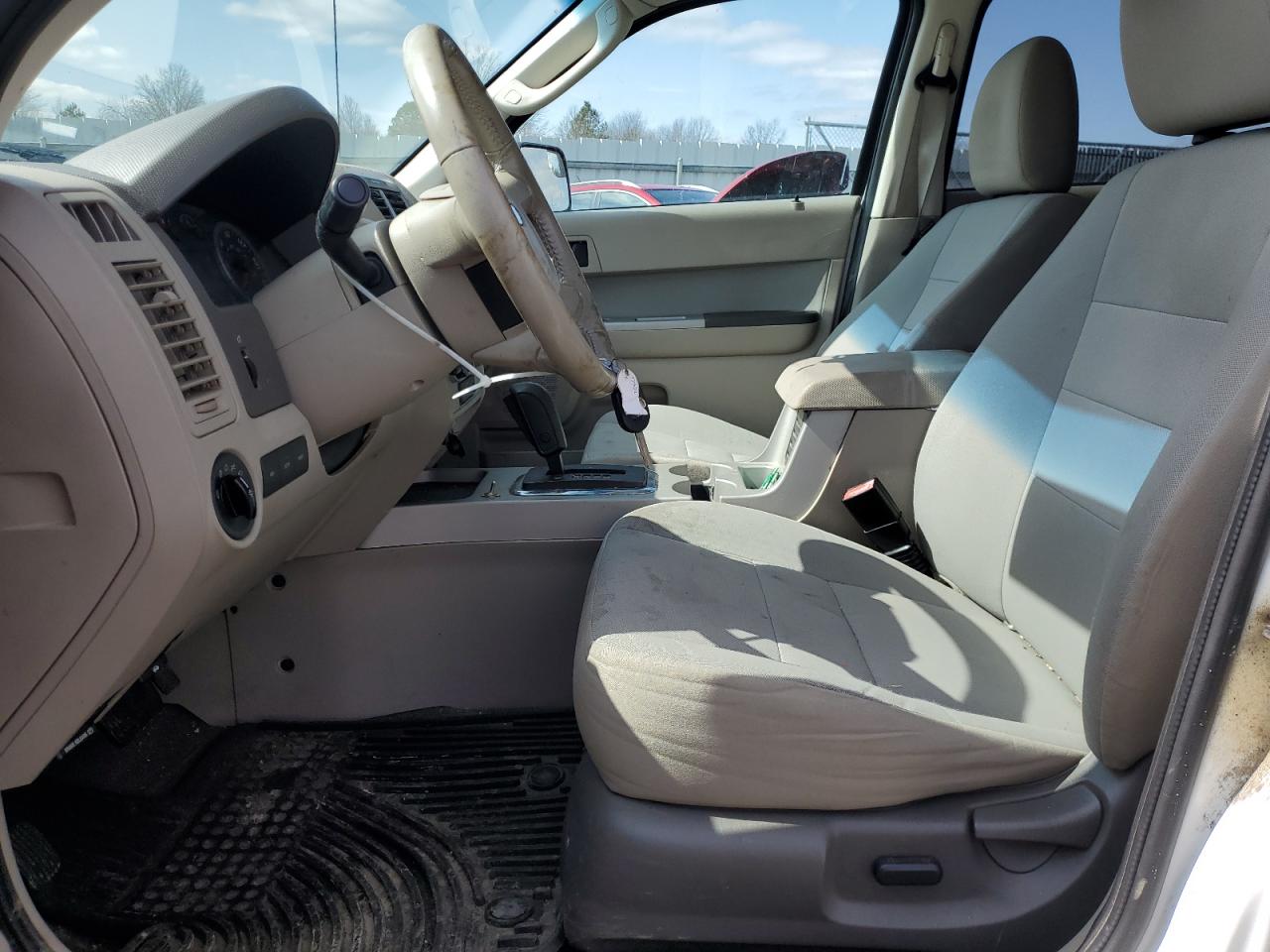 2012 Ford Escape VIN 1FMCU9DG2CKC70185 Copart auction photo, rear end / mechanical damage thumbnail 7