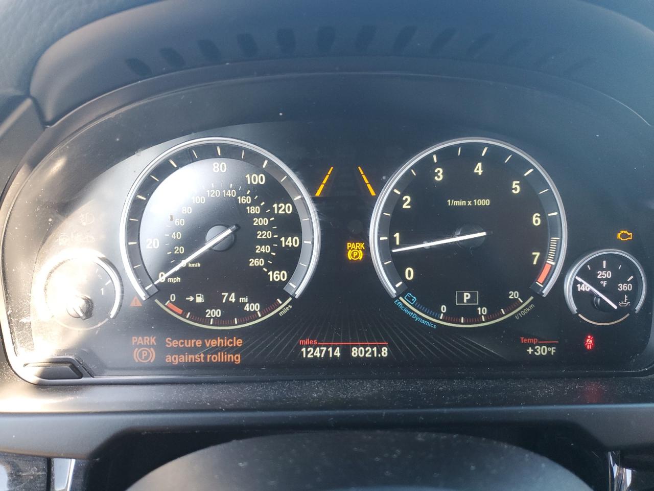 2015 BMW X5 VIN 5UXKR0C58F0K58084 Copart auction photo, rear end damage thumbnail 9