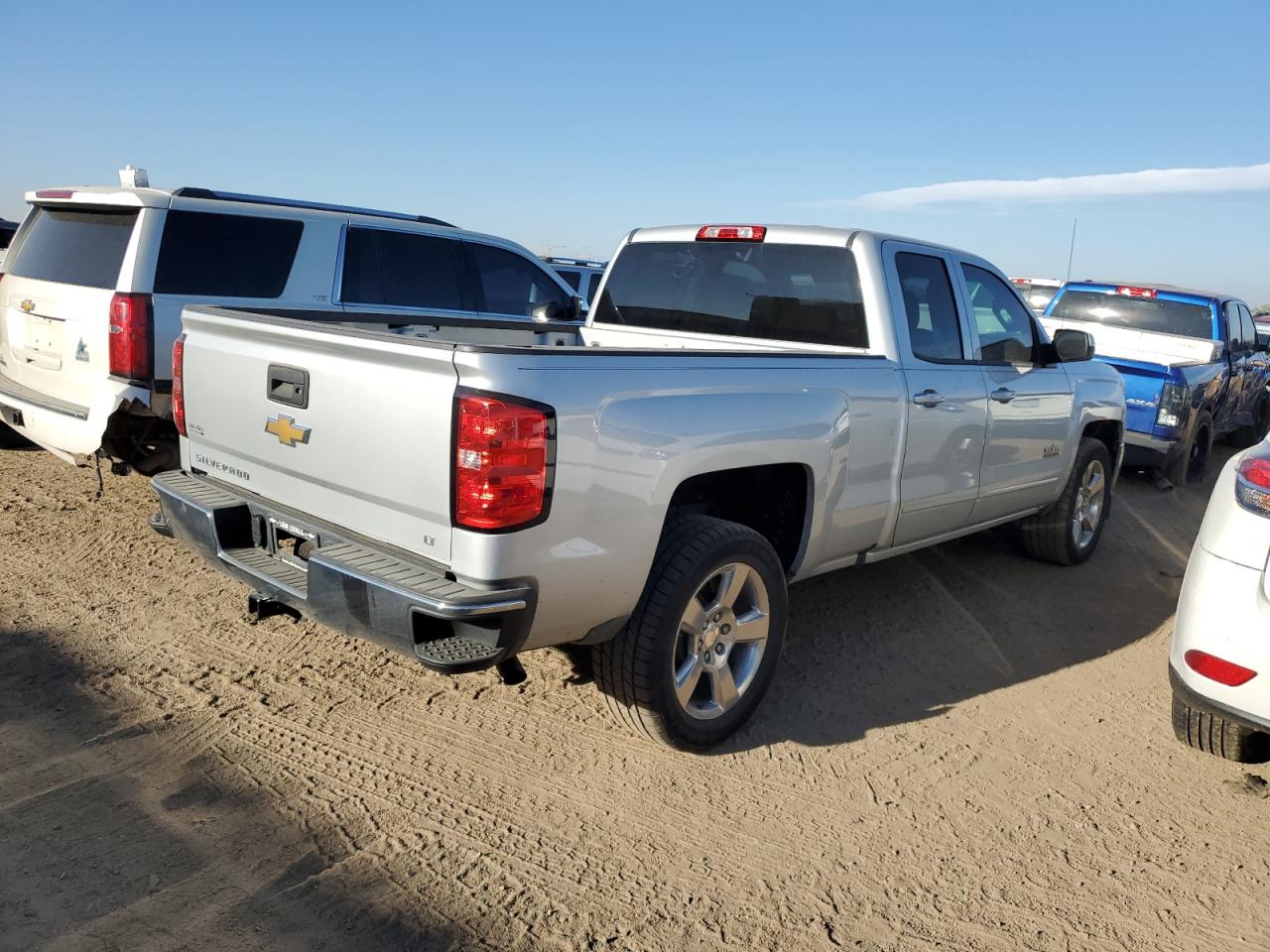 2018 Chevrolet Silverado VIN 1GCRCREC0JZ367354 Copart auction photo, hail damage thumbnail 3