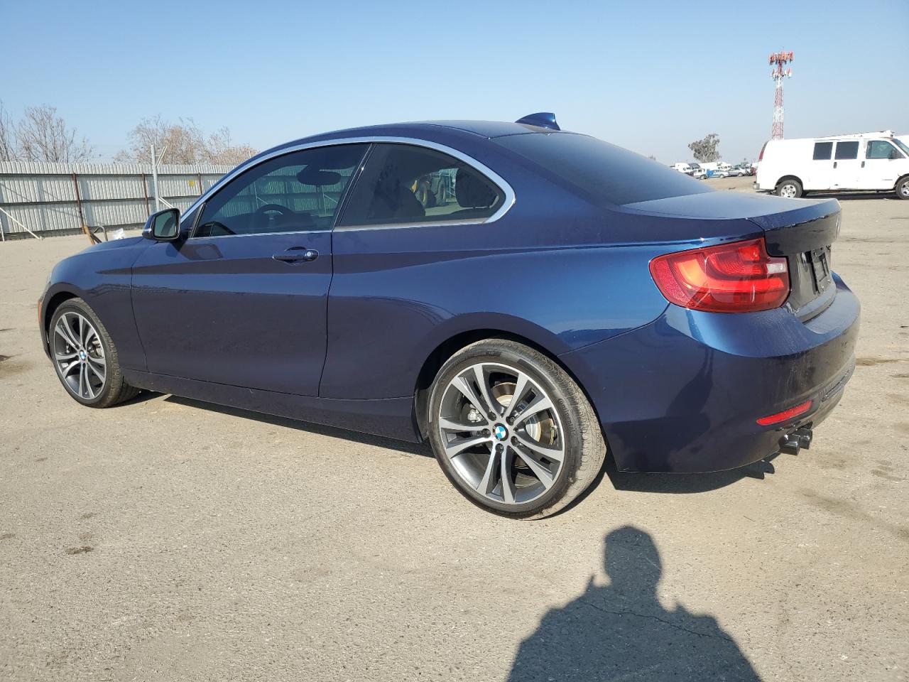 2016 BMW 2er VIN WBA1F9C55GV742306 Copart auction photo, all over damage thumbnail 2