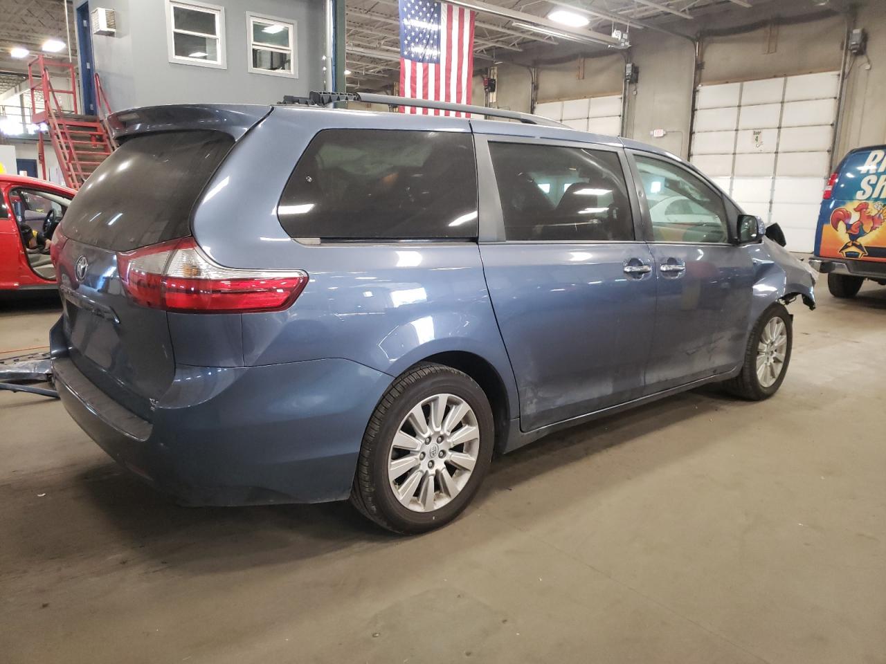 2015 Toyota Sienna VIN 5TDDK3DC2FS103962 Copart auction photo, front end damage thumbnail 3