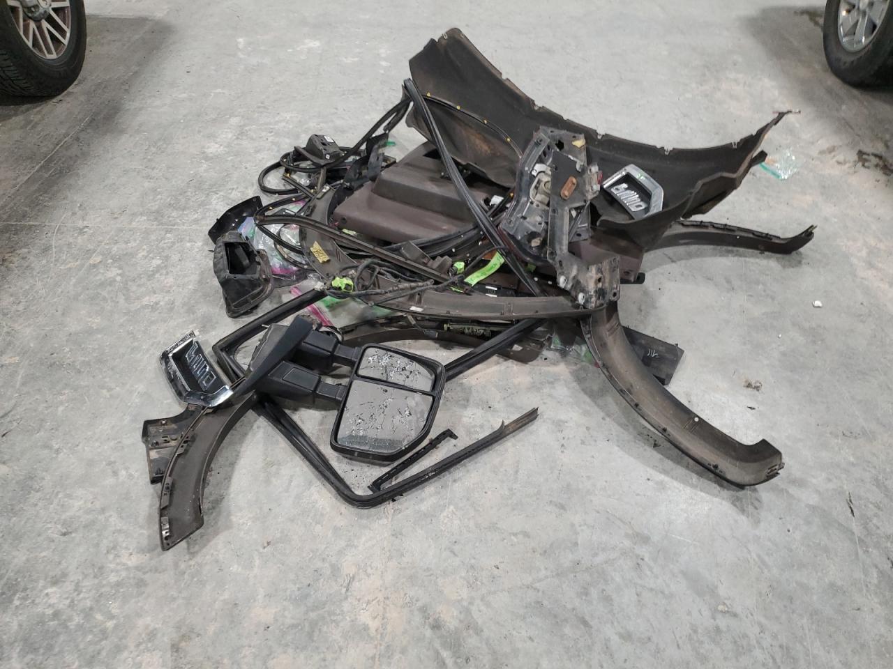 2017 Ford F250 VIN 1FT7W2BT0HEE83620 Copart auction photo, all over damage thumbnail 12