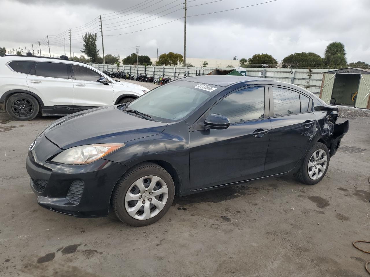 2013 Mazda 3 VIN JM1BL1TG8D1833513