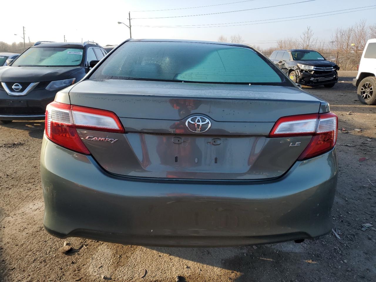 2012 Toyota Camry VIN 4T1BF1FK6CU543089 Copart auction photo, front end / minor dent/scratches damage thumbnail 6