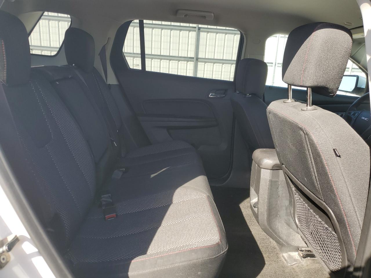 2017 GMC Terrain VIN 2GKALMEK8H6190022 Copart auction photo, minor dent/scratches damage thumbnail 11