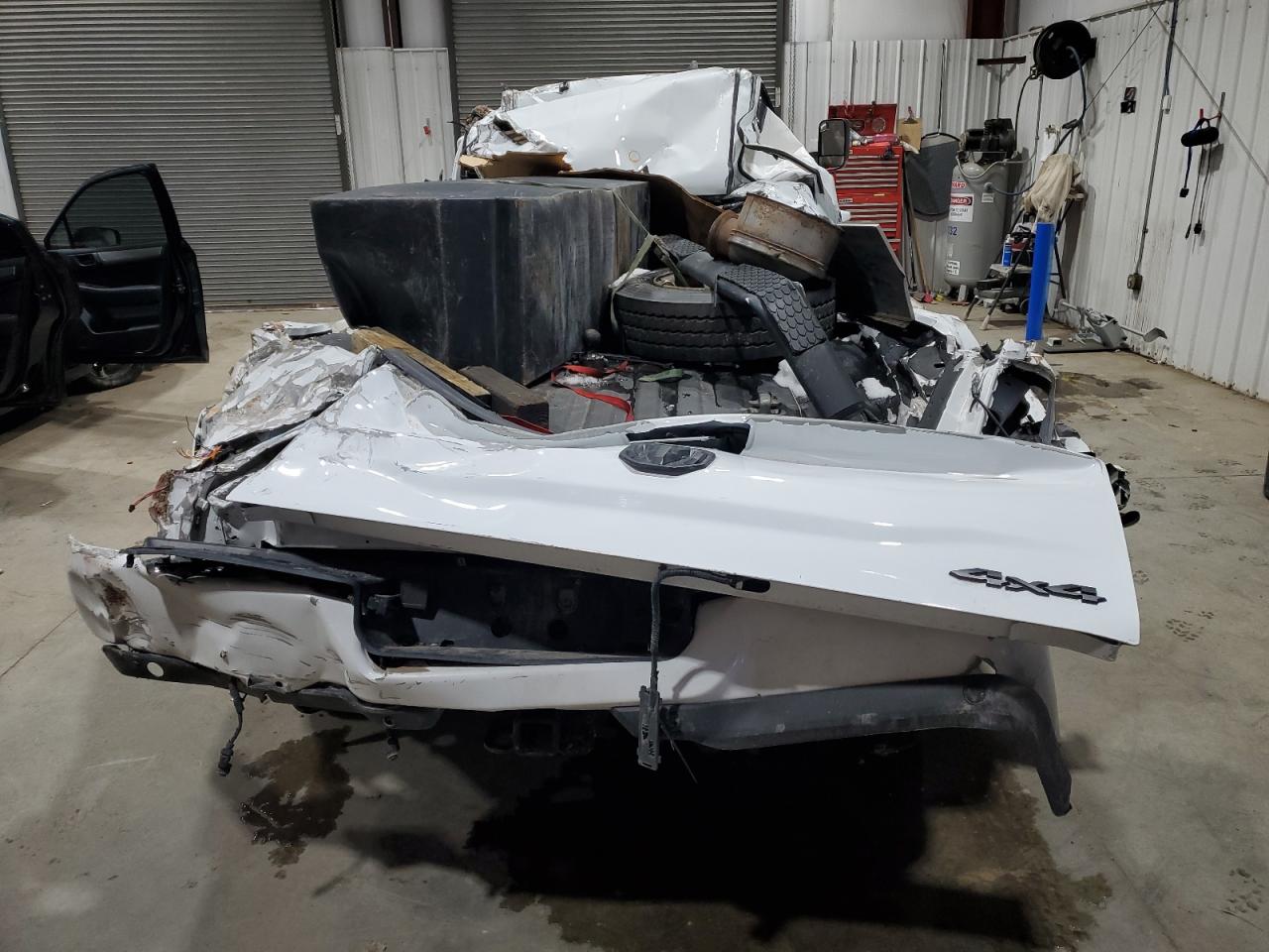 2022 RAM 3500 VIN 3C63R3JL2NG268751 Copart auction photo, rollover damage thumbnail 6