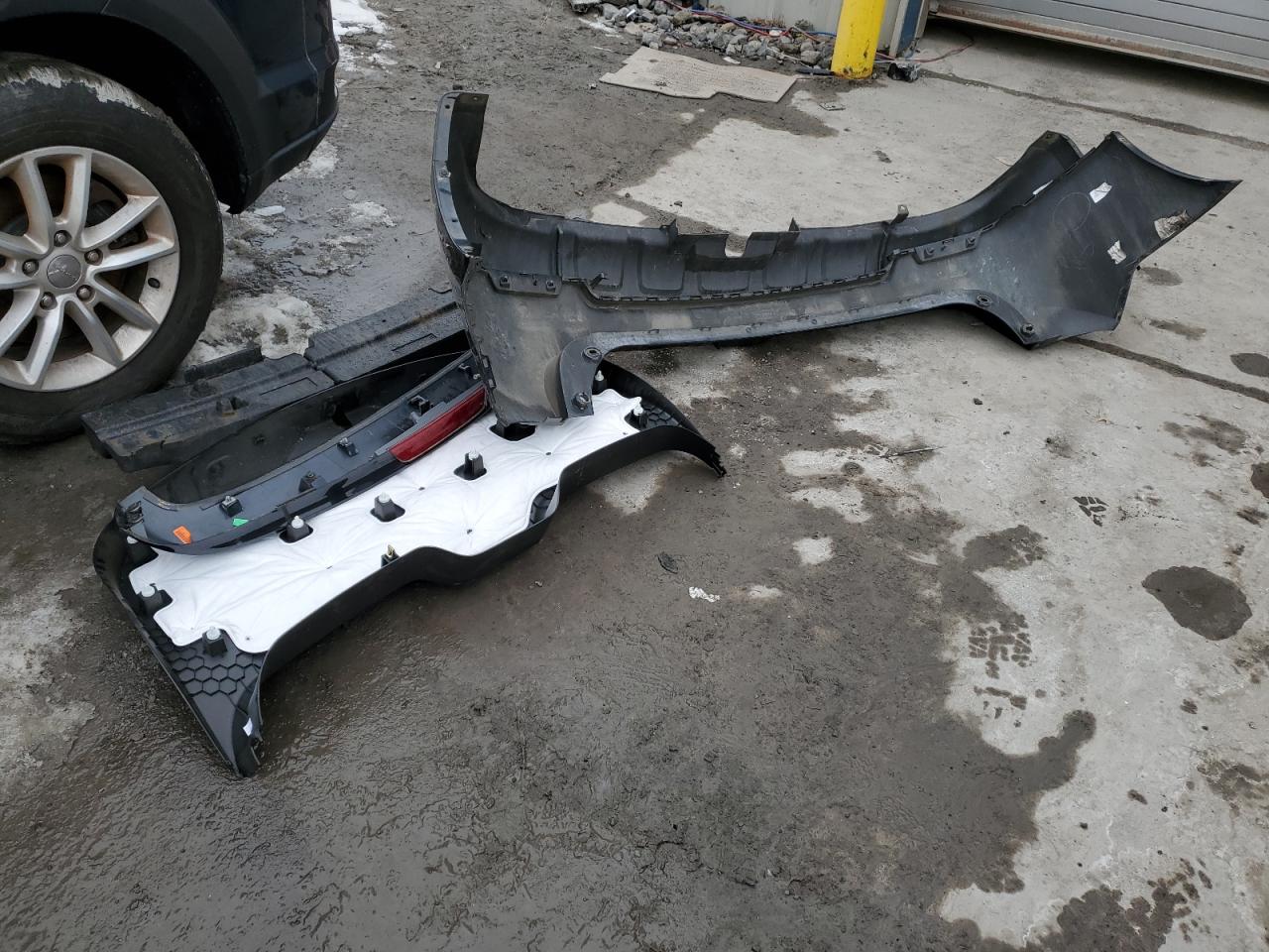 2014 Chevrolet Equinox VIN 2GNALBEK4E6203688 Copart auction photo, side / rear end damage thumbnail 13