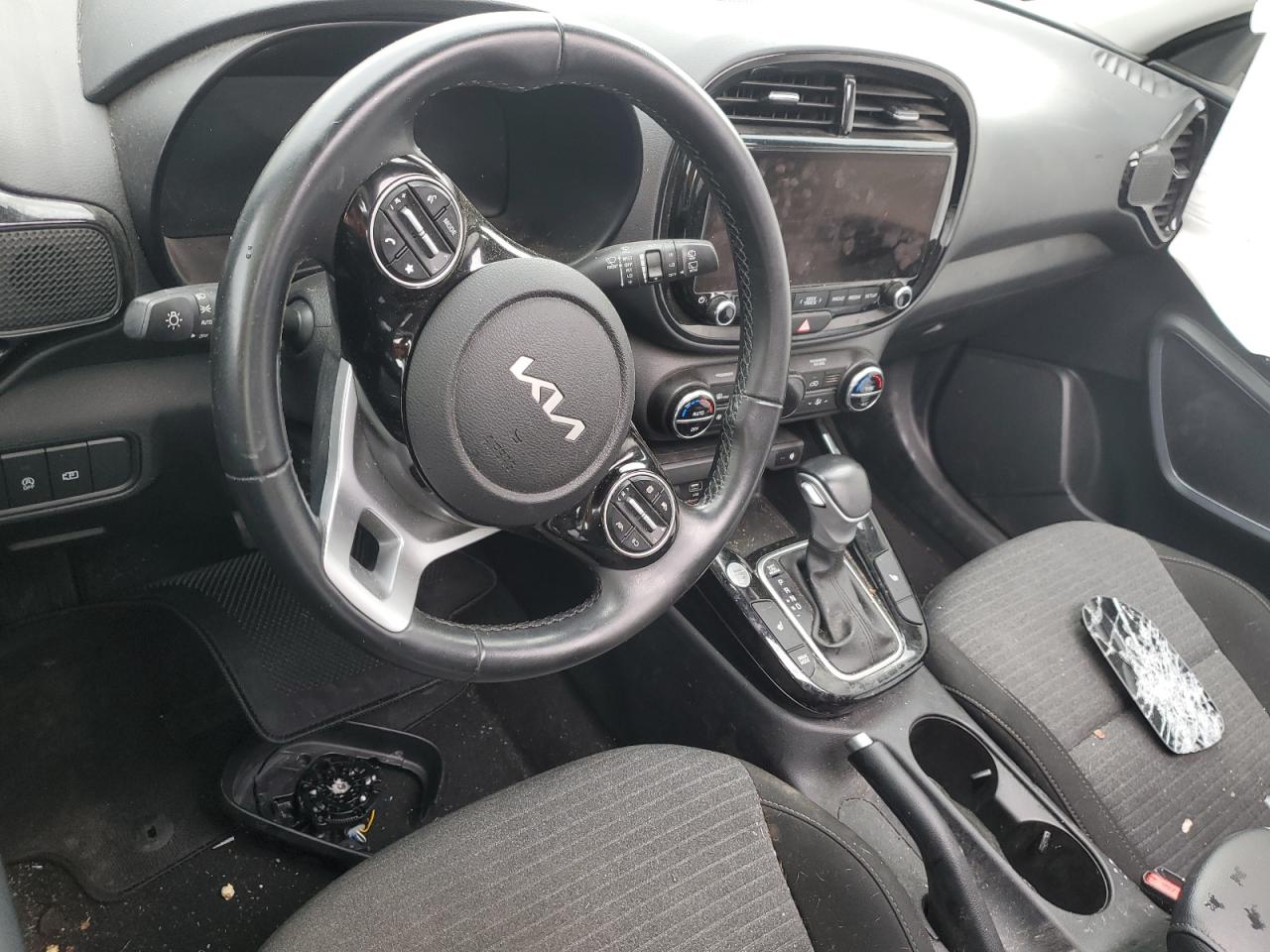 2023 KIA Soul VIN KNDJ33AU4P7865621 Copart auction photo, rollover damage thumbnail 8