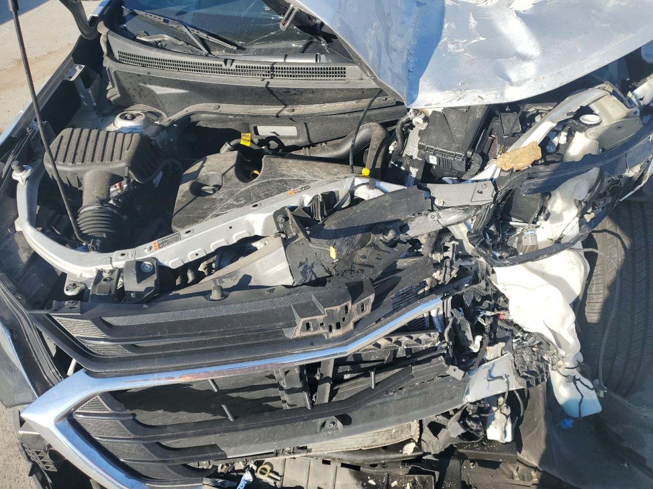 2018 Chevrolet Equinox VIN 3GNAXSEVXJL323905 Copart auction photo, front end damage thumbnail 14