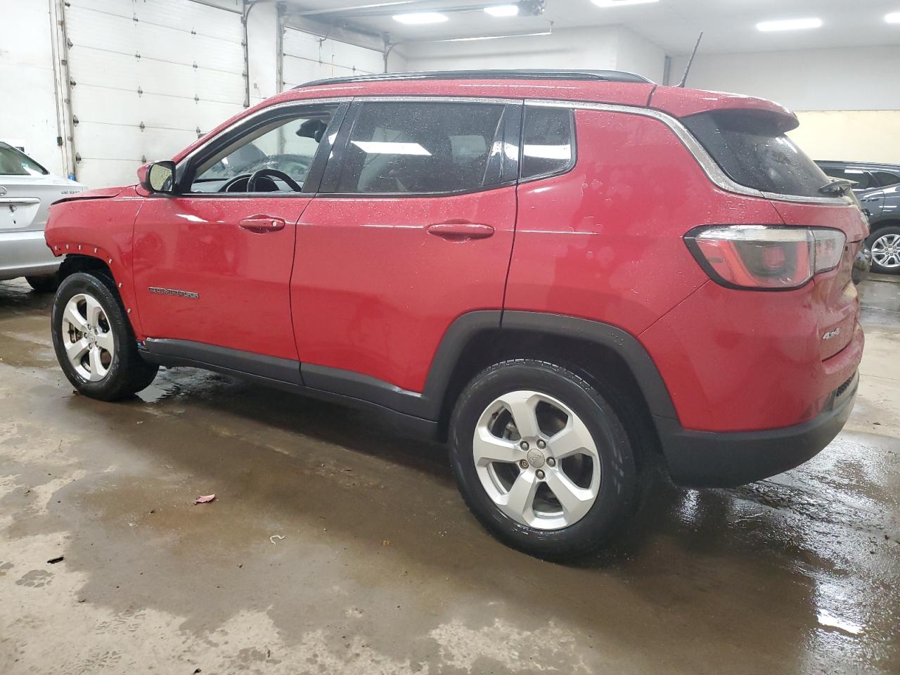 2018 Jeep Compass VIN 3C4NJDBB2JT372176 Copart auction photo, front end / side damage thumbnail 2