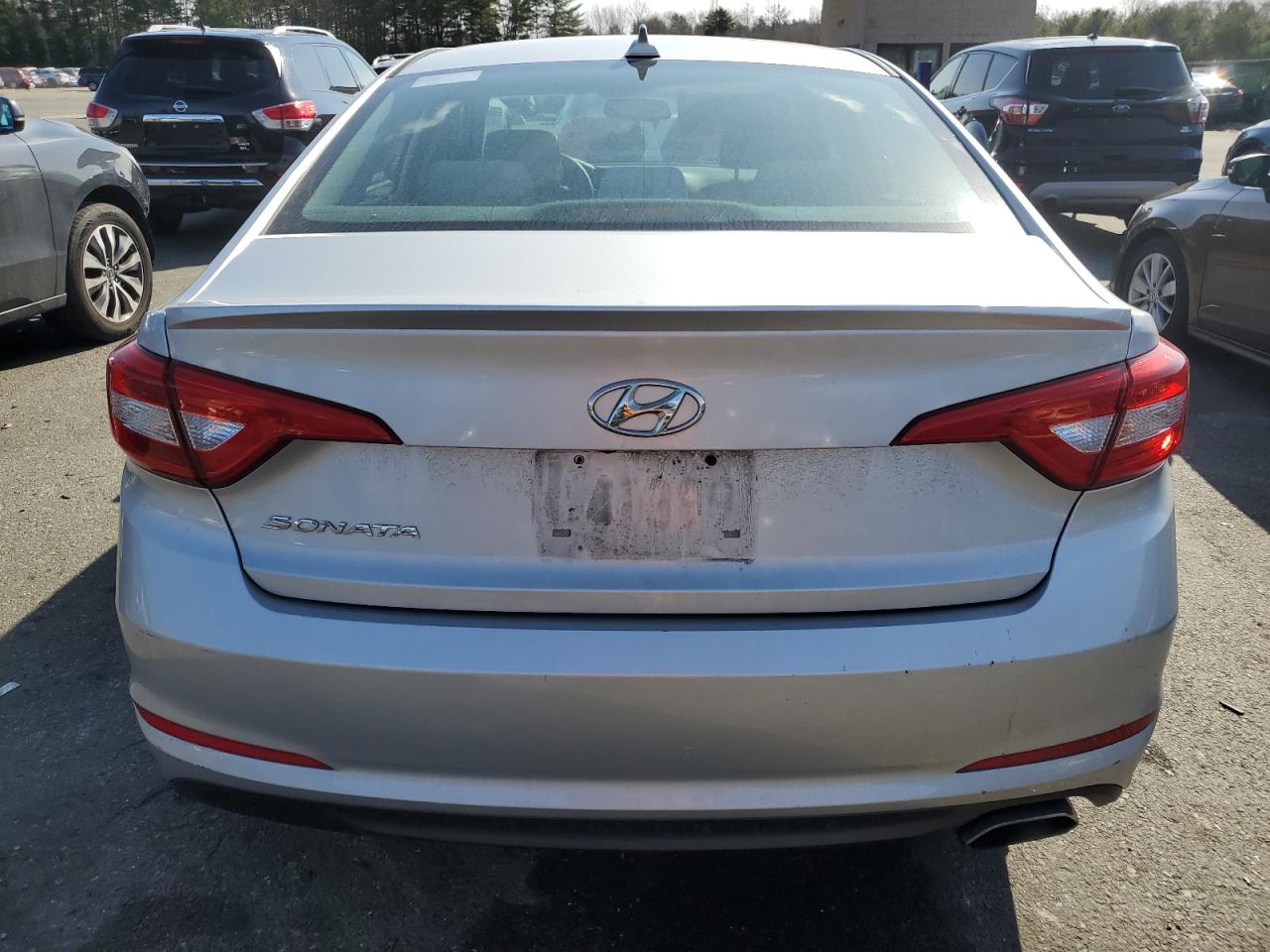 2017 Hyundai Sonata VIN 5NPE24AF0HH455746 Copart auction photo, side / minor dent/scratches damage thumbnail 6