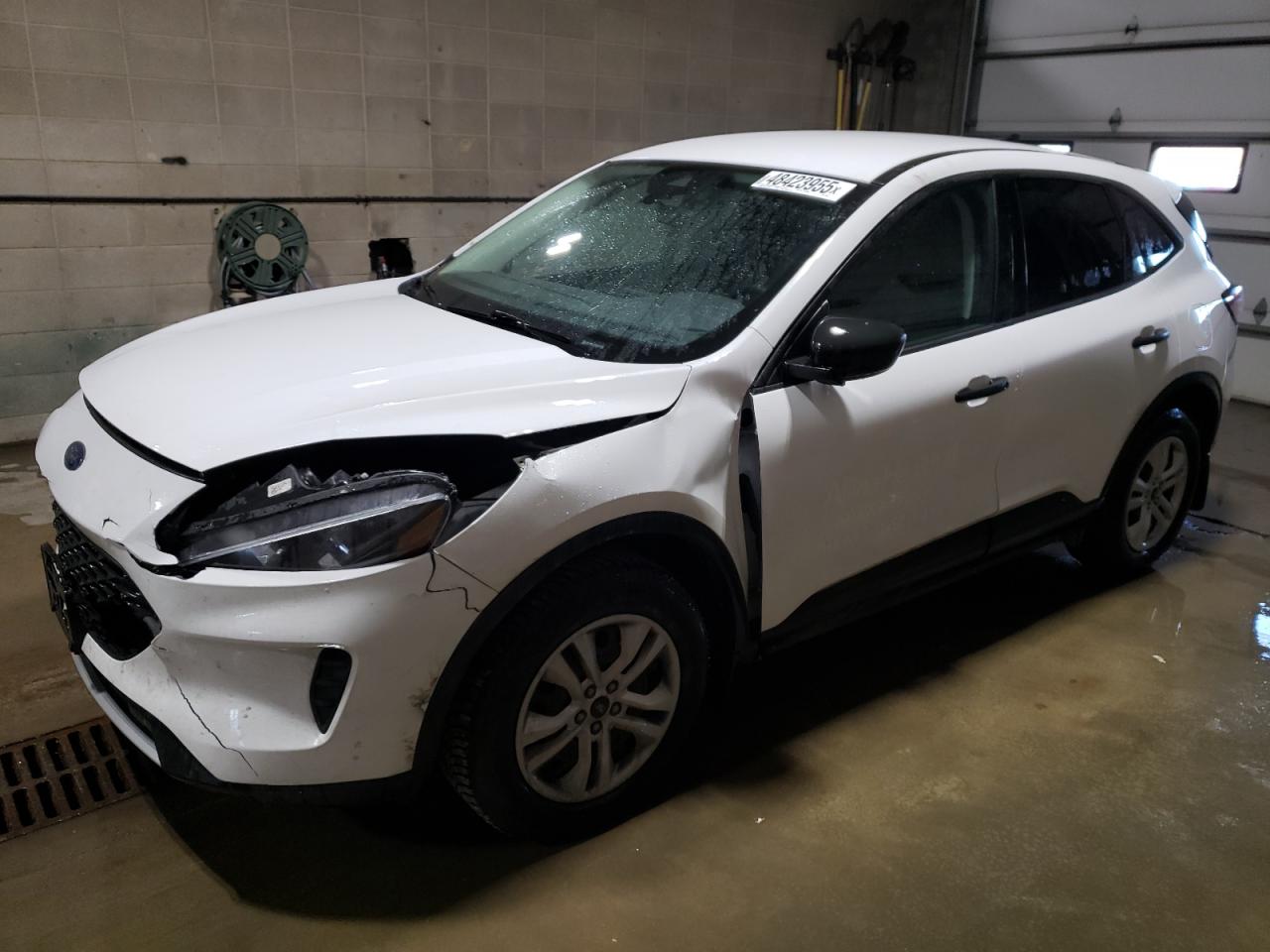 2022 Ford Escape VIN 1FMCU9F68NUA00163
