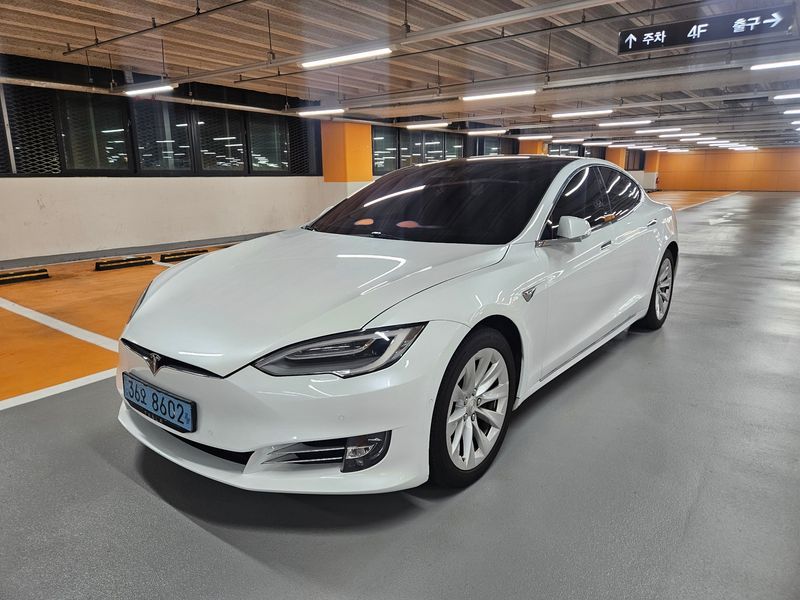 2020 Tesla Model s VIN 5YJSA1E2XLF406699