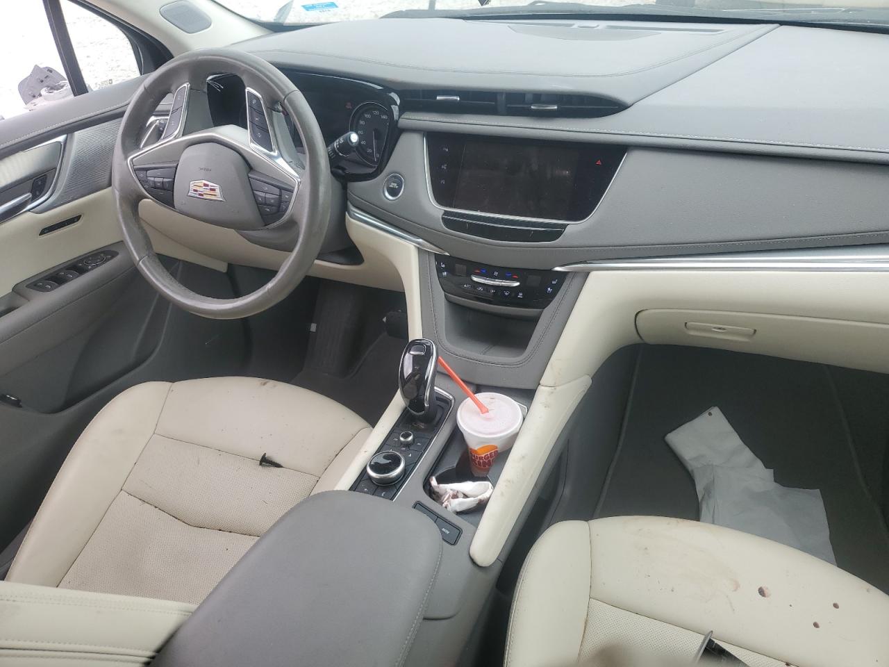 2022 Cadillac XT5 VIN 1GYKNCRS5NZ174787 Copart auction photo, all over damage thumbnail 8