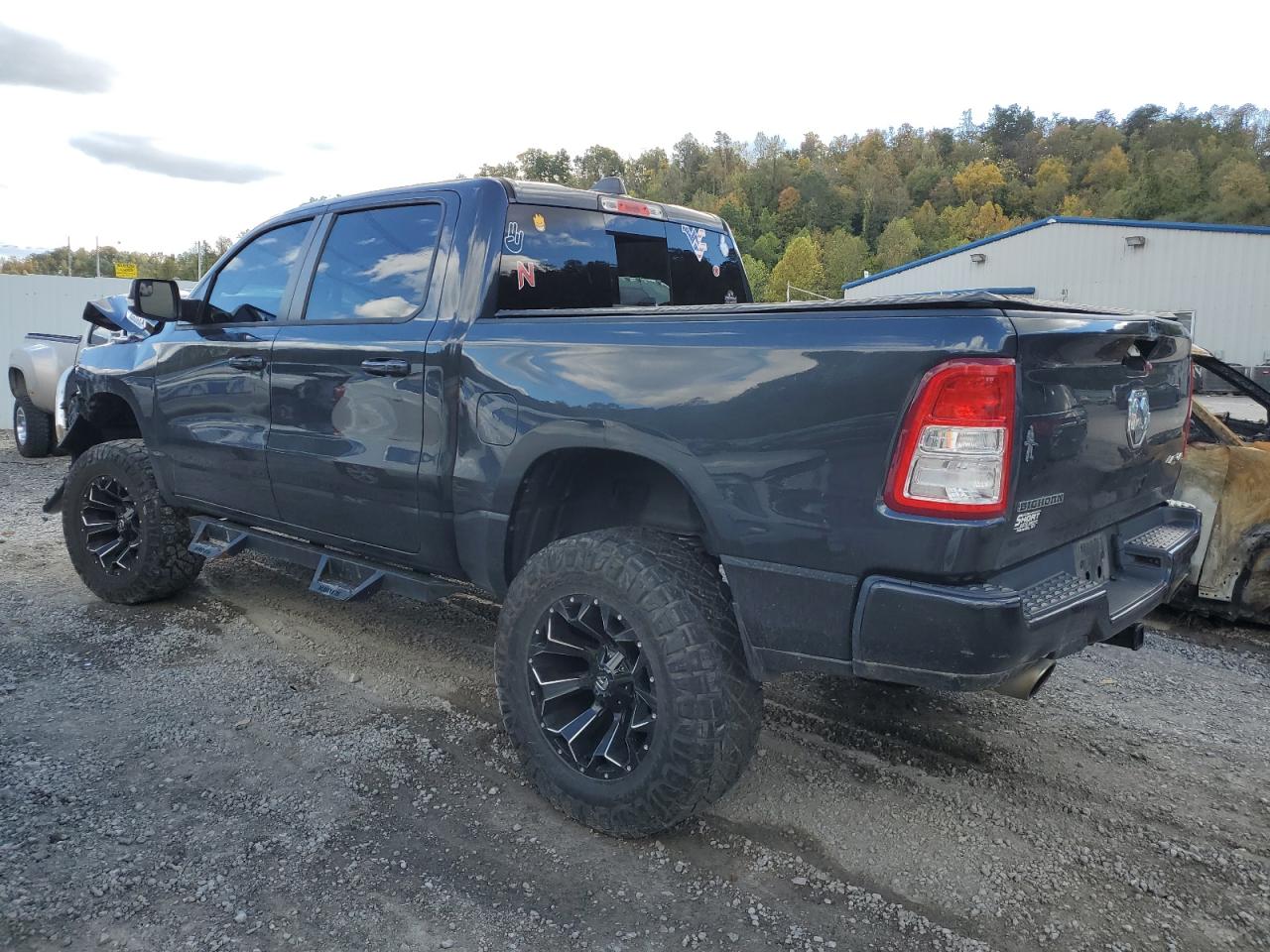 2019 RAM 1500 VIN 1C6SRFFTXKN885968 Copart auction photo, front end / side damage thumbnail 2