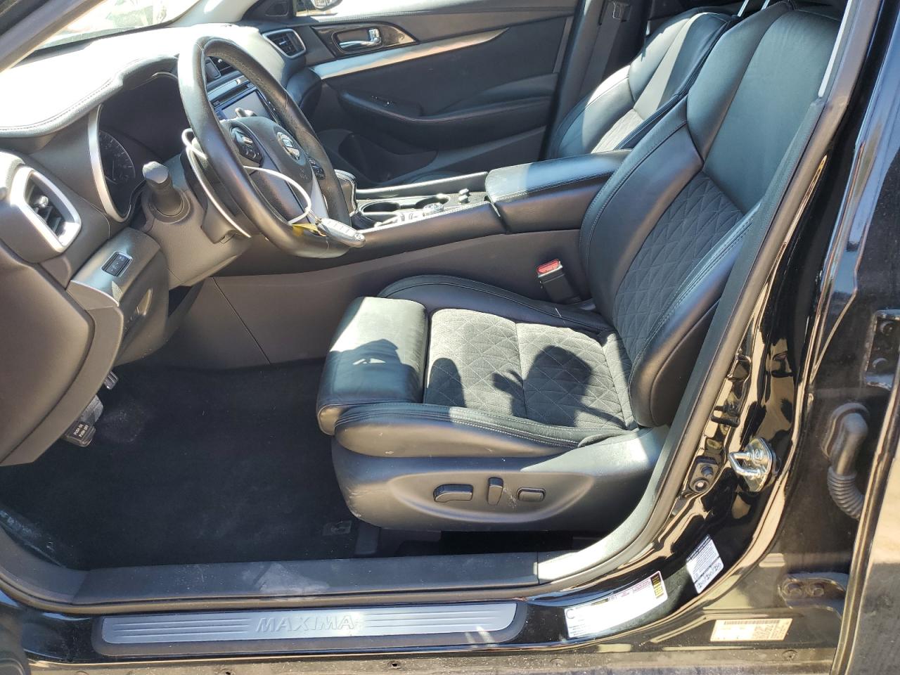 2016 Nissan Maxima VIN 1N4AA6AP1GC904969 Copart auction photo, front end / minor dent/scratches damage thumbnail 7