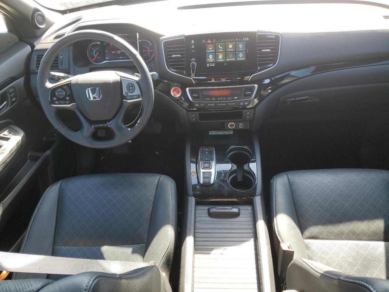 2021 Honda Passport VIN 5FNYF8H01MB013559 Copart auction photo, all over damage thumbnail 8