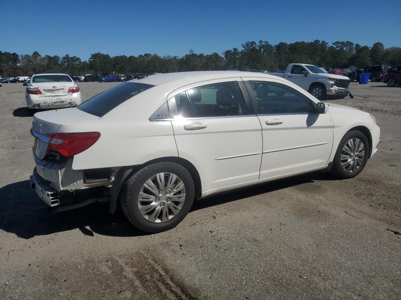 2011 Chrysler 200 VIN 1C3BC4FB7BN521307 Copart auction photo, rear end damage thumbnail 3