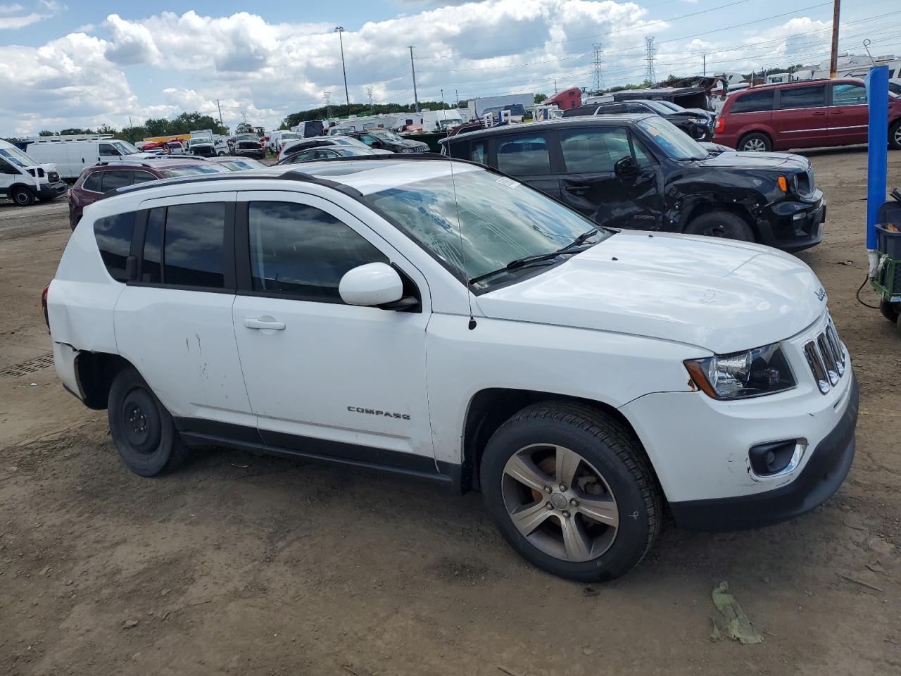 2017 Jeep Compass VIN 1C4NJCEB0HD163136 Copart auction photo, all over damage thumbnail 4