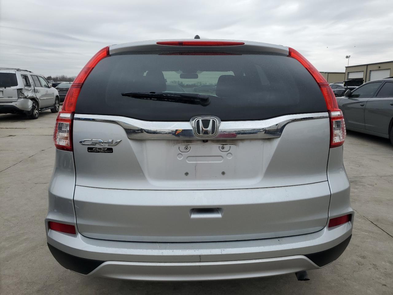 2015 Honda CR-V VIN 3CZRM3H56FG710256 Copart auction photo, front end / hail damage thumbnail 6