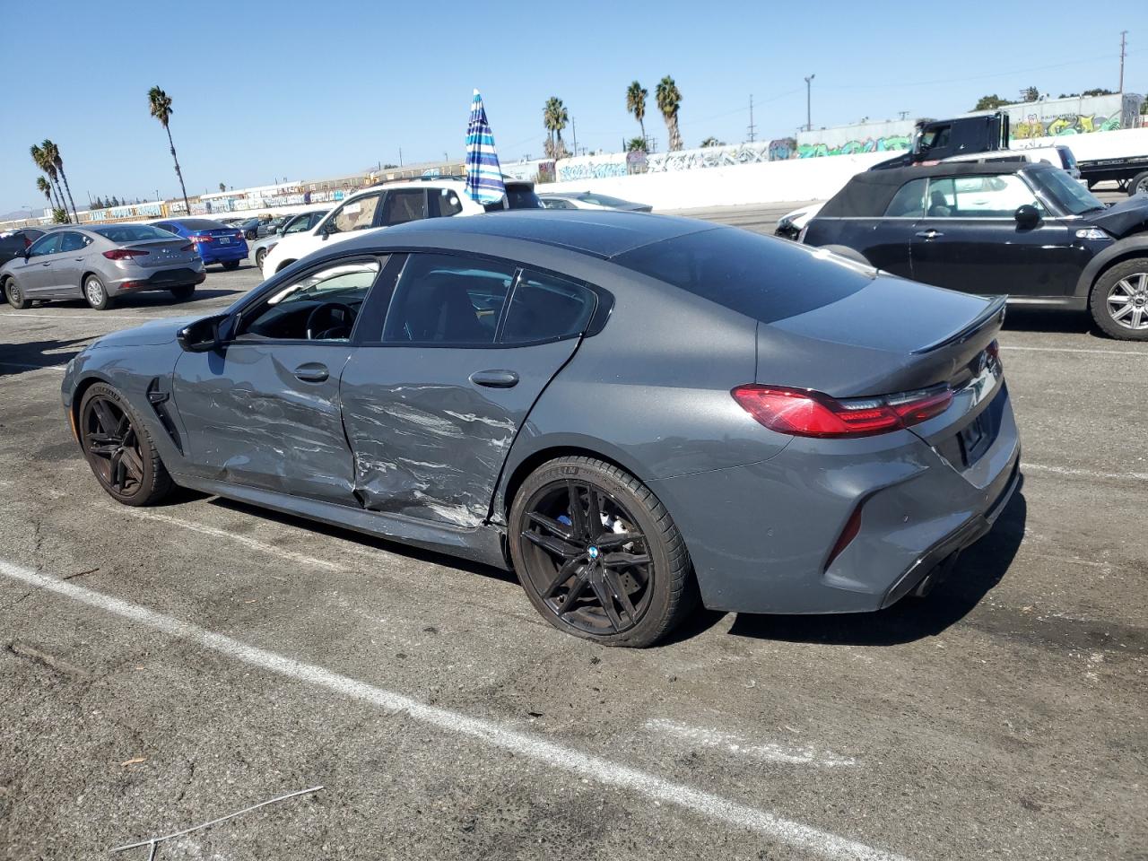 2020 BMW M8 VIN WBSGV0C06LCE26382 Copart auction photo, side / minor dent/scratches damage thumbnail 2