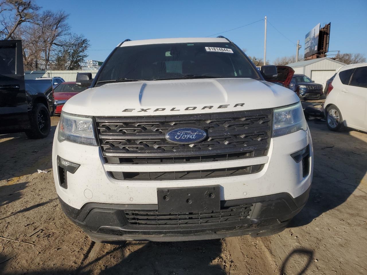 2018 Ford Explorer VIN 1FM5K8D82JGC02387 Copart auction photo, side damage thumbnail 5