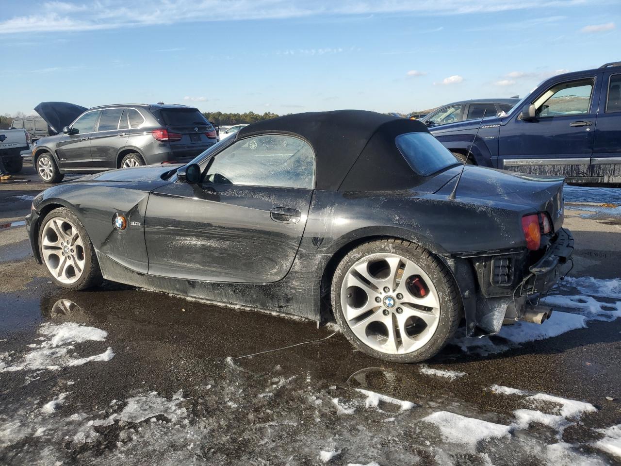 2003 BMW Z4 VIN 4USBT53403LU04182 Copart auction photo, rear end / front end damage thumbnail 2