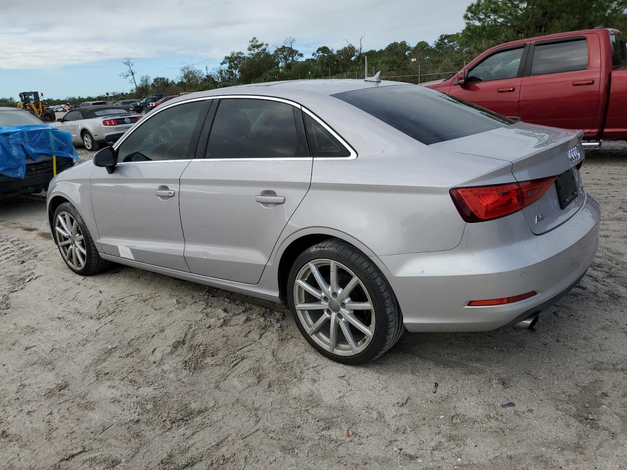 2015 Audi A3 VIN WAUEFGFF5F1142854 Copart auction photo, water/flood / minor dent/scratches damage thumbnail 2