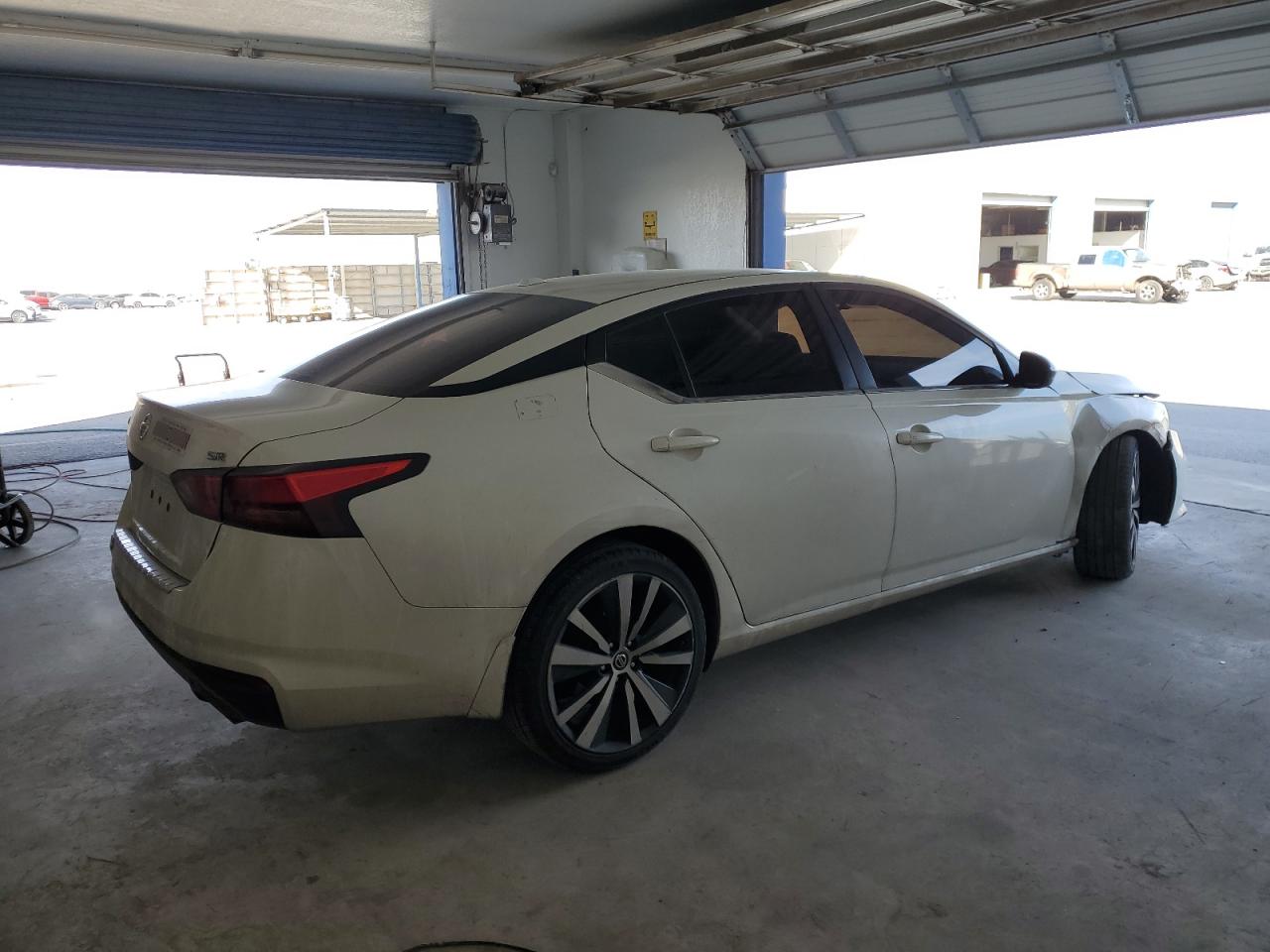 2019 Nissan Altima VIN 1N4BL4CV3KN323078 Copart auction photo, front end damage thumbnail 3