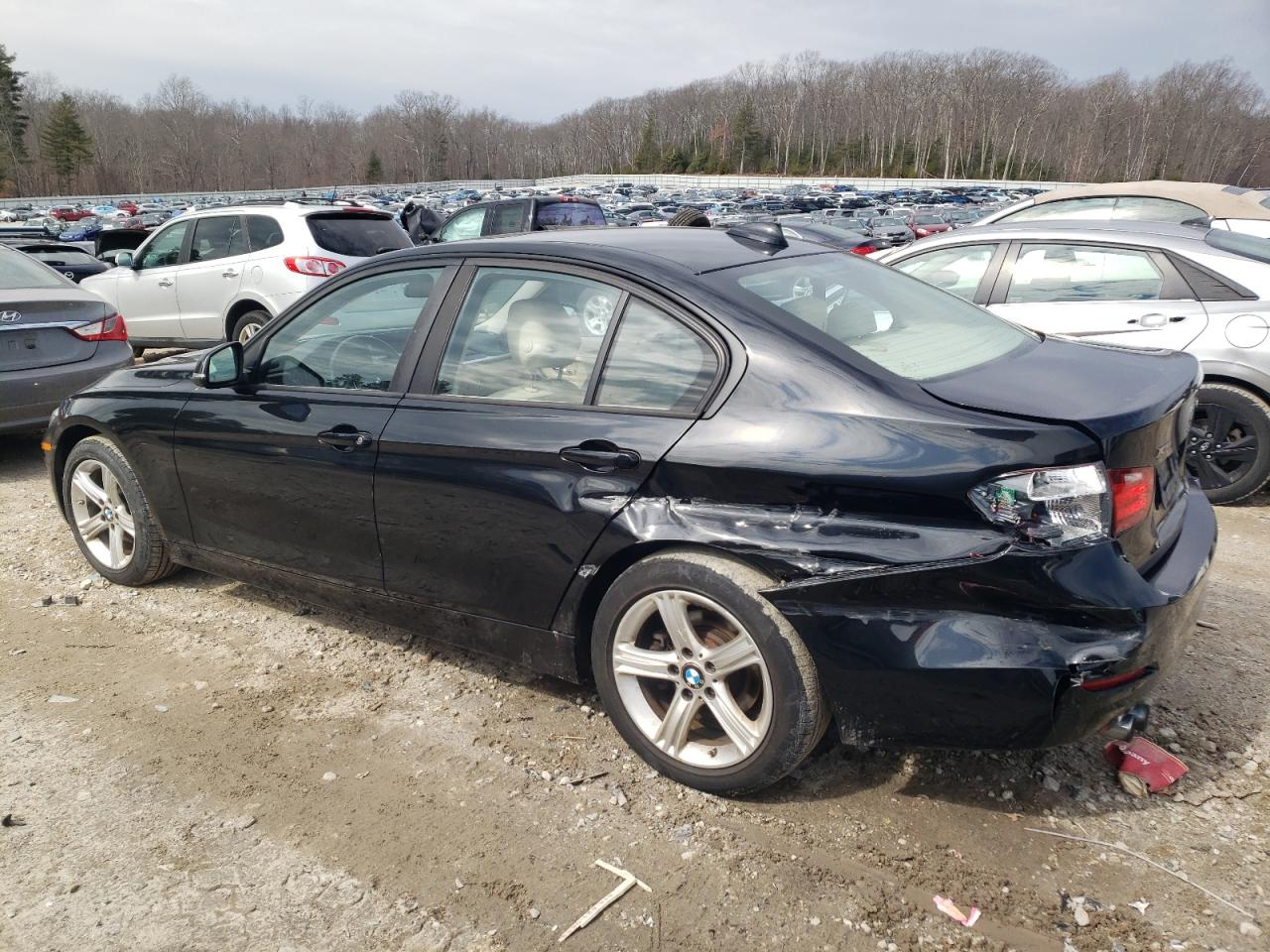 2014 BMW 3er VIN WBA3B5C5XEF959337 Copart auction photo, rear end / side damage thumbnail 2