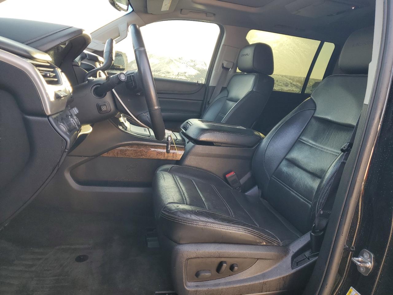 2015 GMC Yukon VIN 1GKS2JKJ4FR181126 Copart auction photo, front end / side damage thumbnail 7