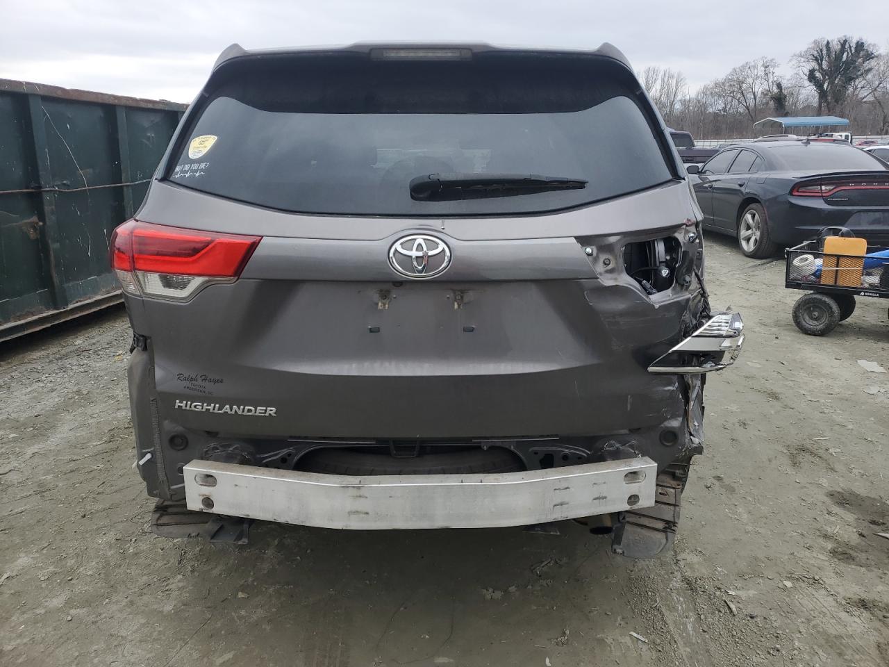 2018 Toyota Highlander VIN 5TDZARFH7JS039091 Copart auction photo, rear end damage thumbnail 6