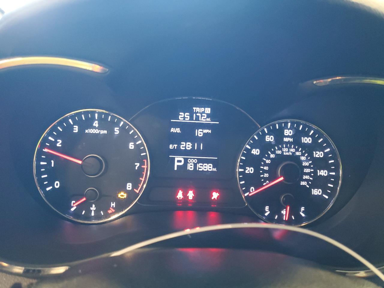 2015 KIA Forte VIN KNAFX4A68F5329800 Copart auction photo, vandalism damage thumbnail 9