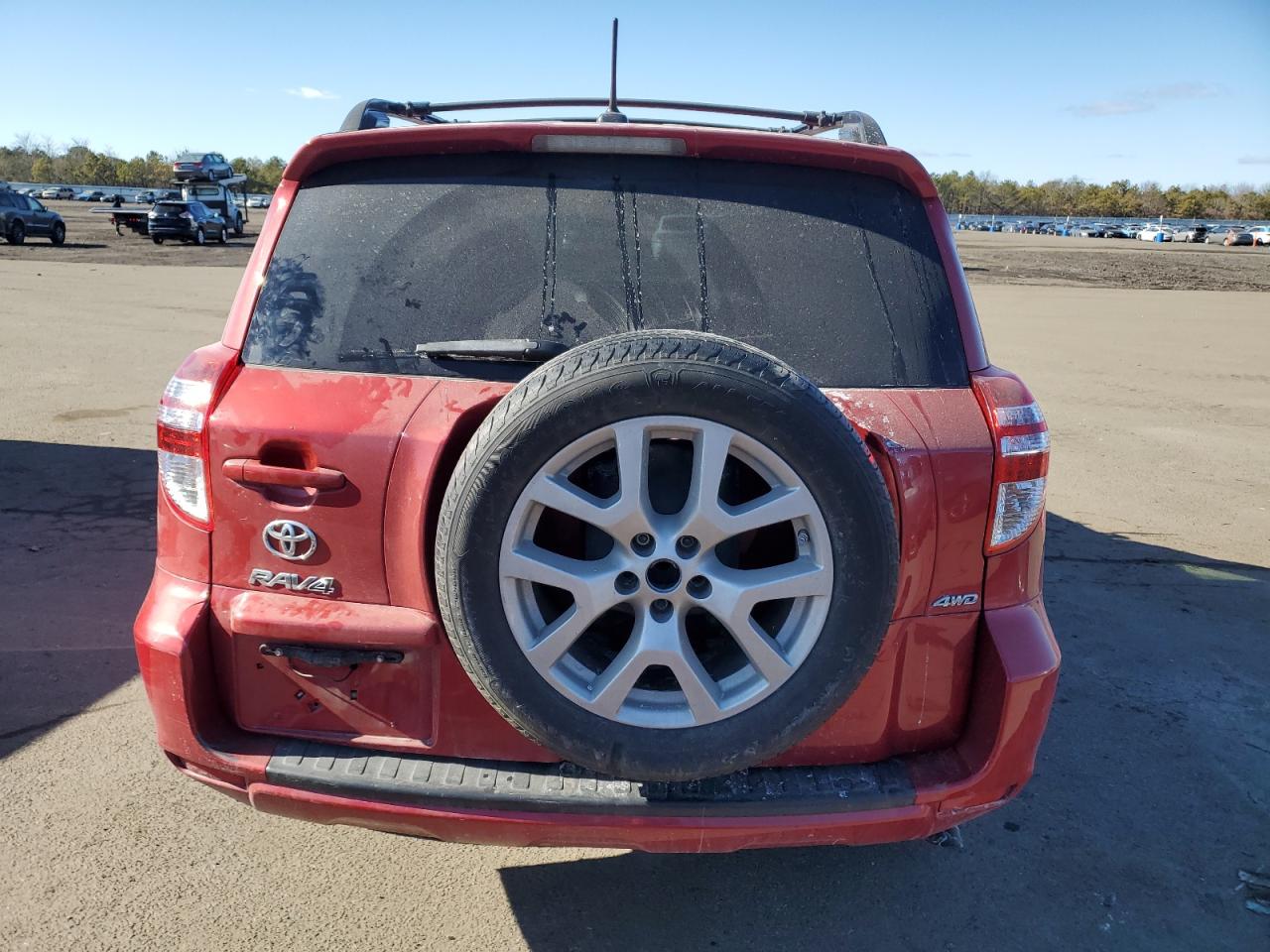 2012 Toyota RAV 4 VIN JTMBF4DV0CD046056 Copart auction photo, front end / minor dent/scratches damage thumbnail 6