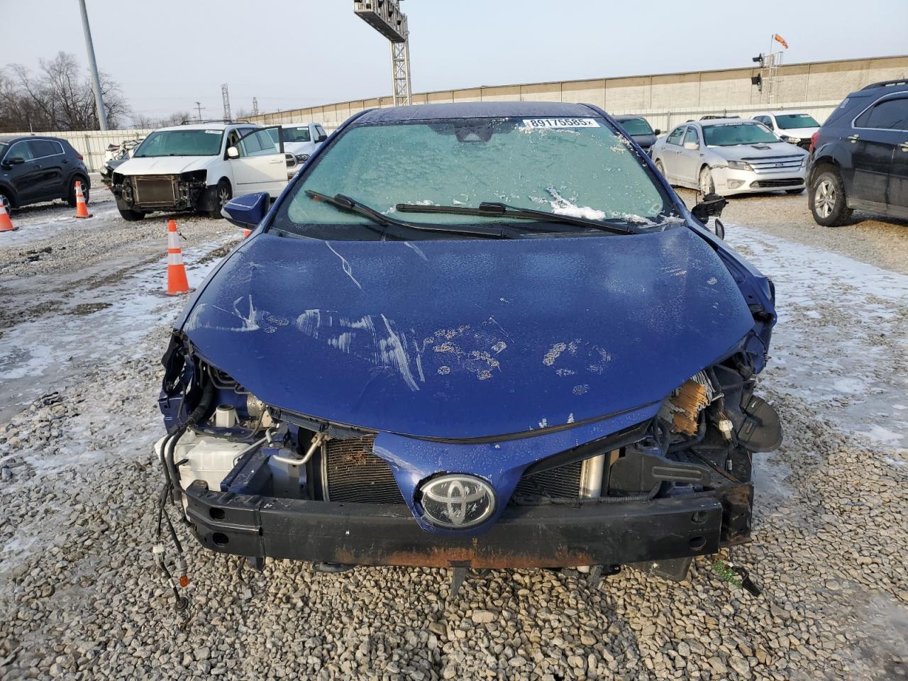 2017 Toyota Corolla VIN 2T1BURHEXHC892423 Copart auction photo, front end / minor dent/scratches damage thumbnail 5