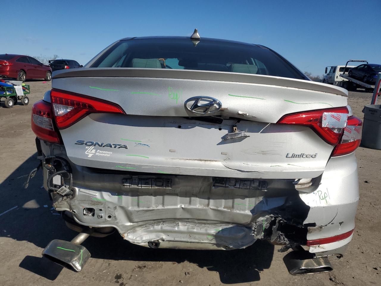 2015 Hyundai Sonata VIN 5NPE34AF3FH104775 Copart auction photo, rear end / side damage thumbnail 6